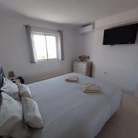 Διαμέρισμα Front Sea View Punta Prima