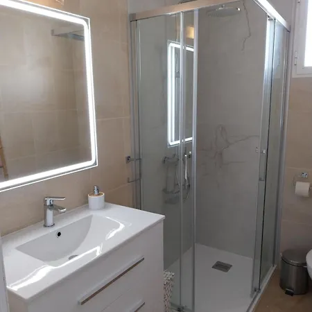 公寓 Front Sea View Punta Prima *