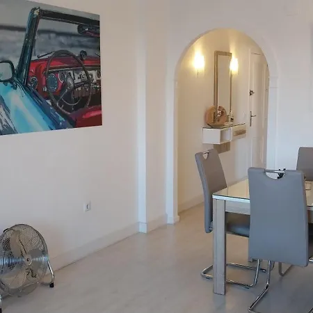 Front Sea View Punta Prima 公寓