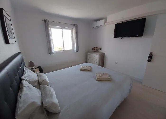 Διαμέρισμα Front Sea View Punta Prima